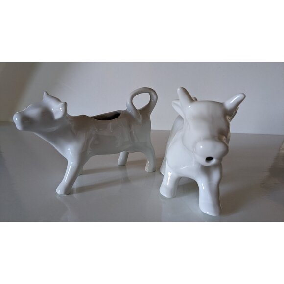 Designer Set Of 2 Torre & Tagus Cow&Calf Milk Cream Jugs Decor White 8*5" ; 7*4" - Picture 8 of 10